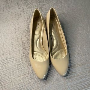 Nude low wedge shoes 12